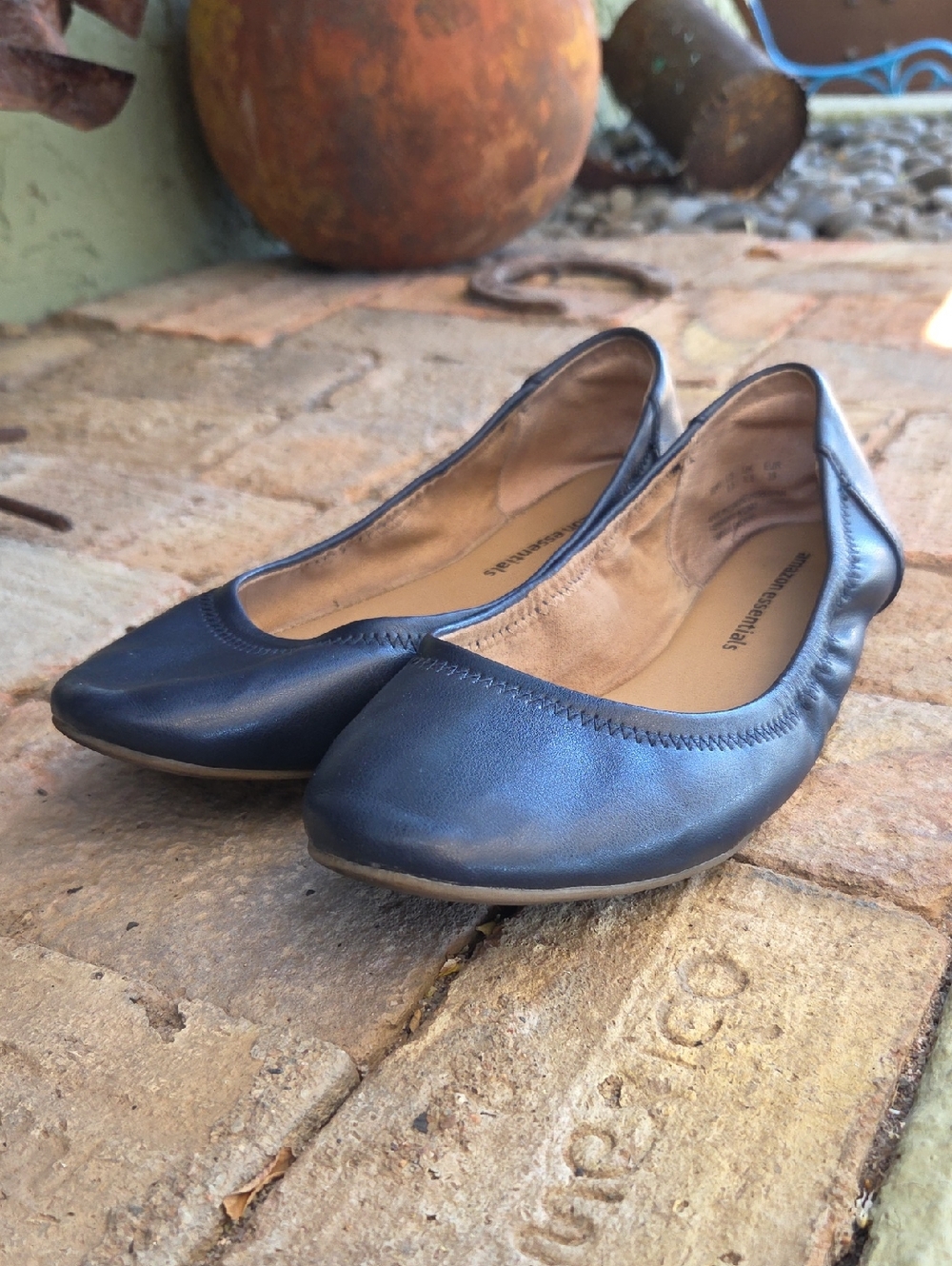 Women’s Navy Leather Ballet Flats Size